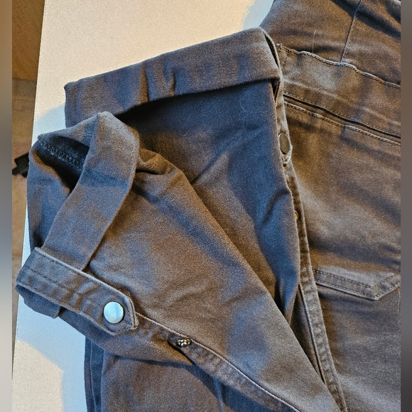 Democracy Ab Solution High Rise Utility Pant - Picture 6 of 7
